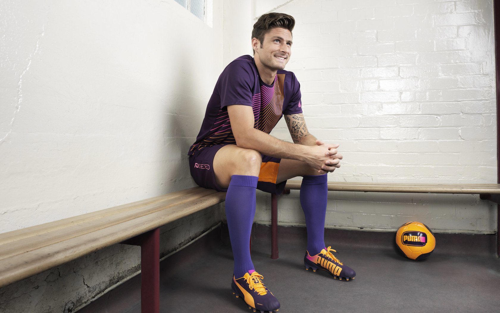 蔚山现代中场核心送出致命助攻,蔚山现代转会