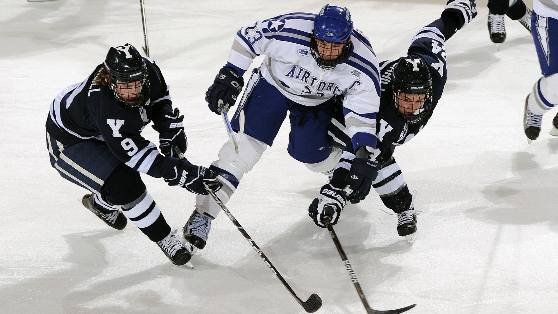 “萨尔·巴赫击破障碍，带领南非羚羊队击败强敌”