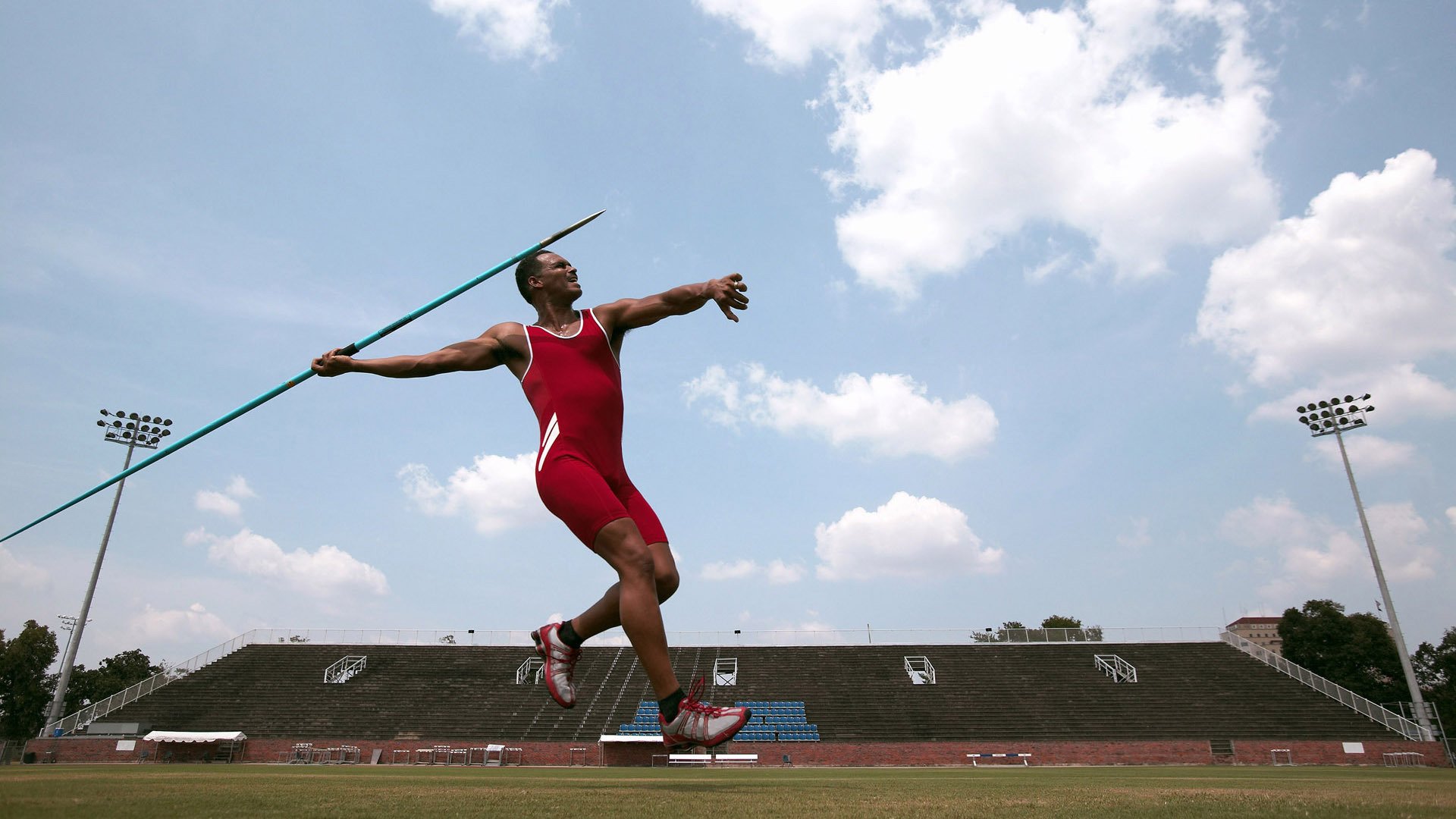 九游体育登陆-《重大赛事临近：赛事前的幕后准备工作》，重大赛事活动